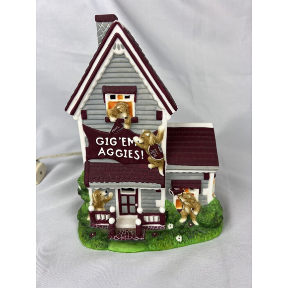 Texas A&M Gig ‘Em Aggies House Slavic Treasures 2003 limitededition series RARE - Picture 1 of 14